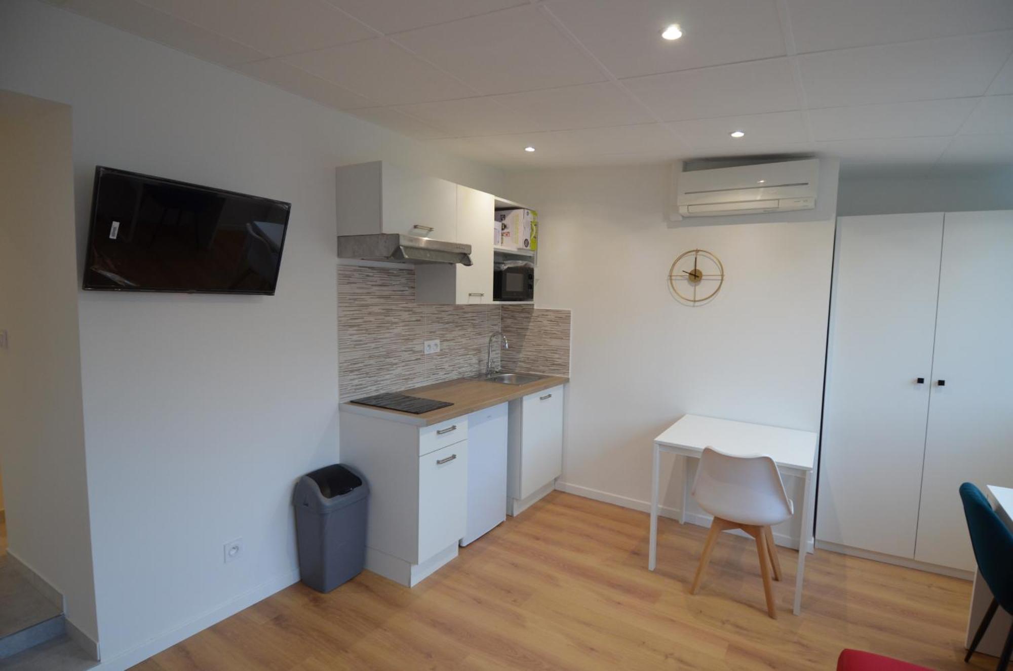 Studio Cassin - Next To Tramway Line 2 Near Airport Niza Exterior foto
